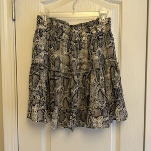 entro snakeskin ruffle skirt